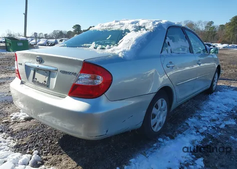 2004 Toyota Camry Le from USA, damaged, VIN JTDBE32K140248404